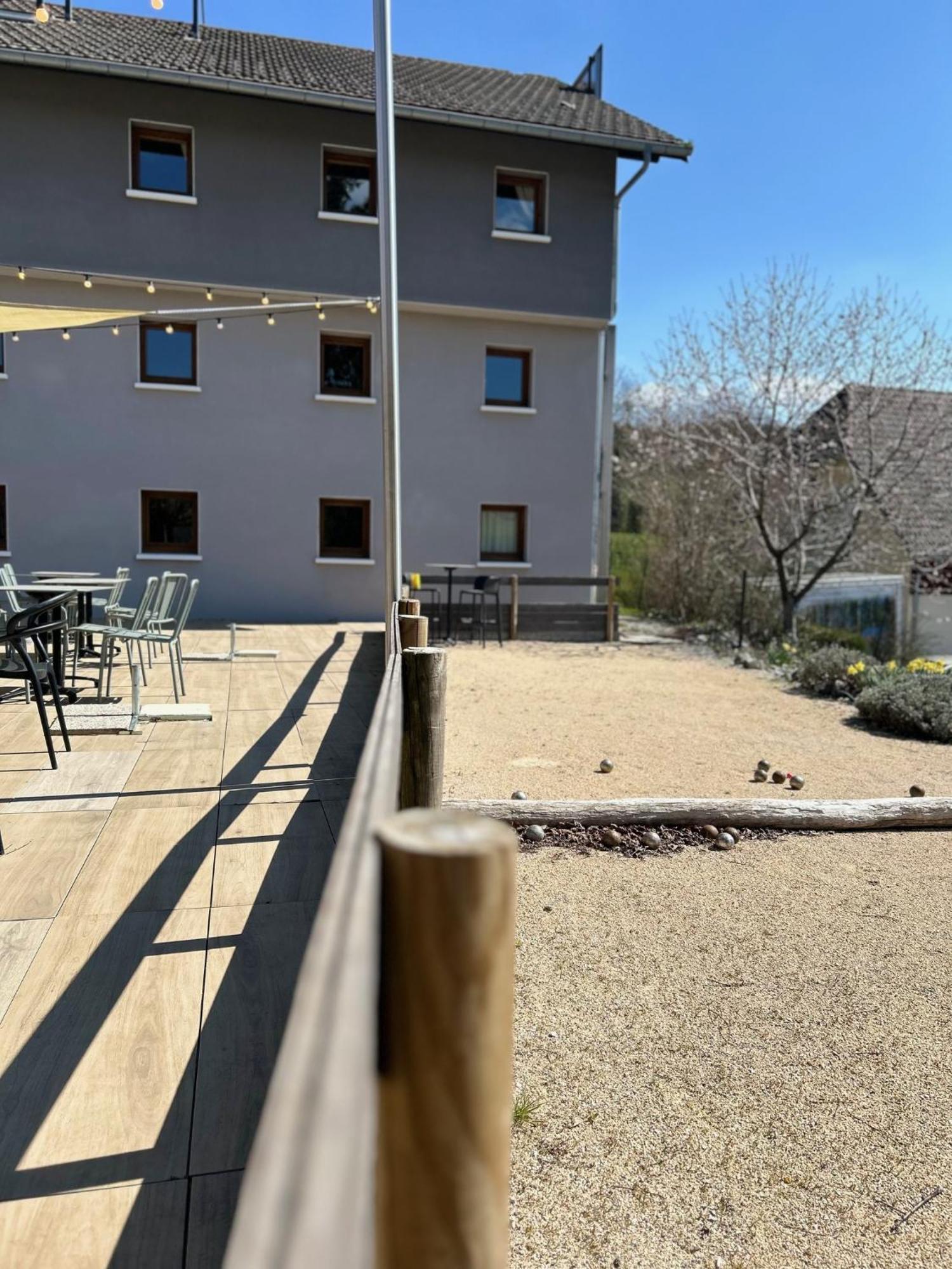 Villy-le-Pelloux Beaujour & Bonsoir Hotel - Restaurant מראה חיצוני תמונה