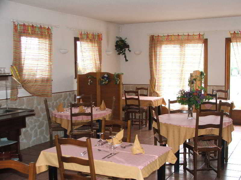 Villy-le-Pelloux Beaujour & Bonsoir Hotel - Restaurant מראה חיצוני תמונה